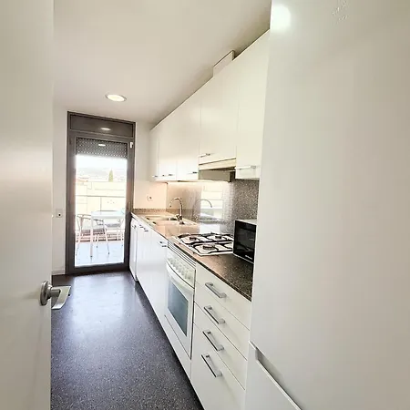 Stayvng Bright & Modern 2br 143 L Centre Vilanova